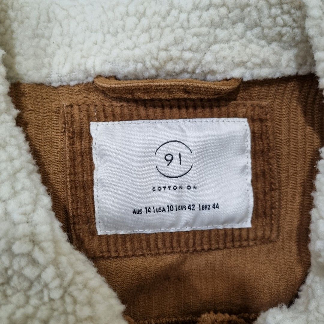 Fluffy jacket clearance cotton on