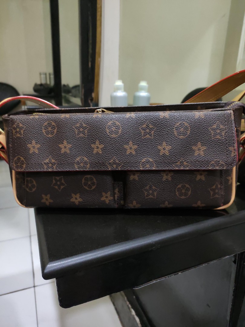 Furla Viva Mini Pochette, Barang Mewah, Tas & Dompet di Carousell