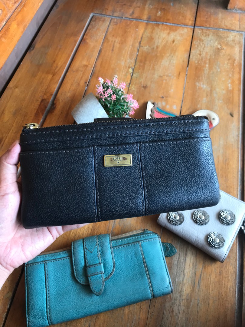 Fossil ella clutch clearance