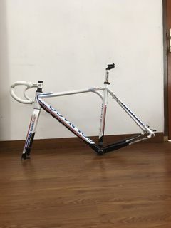 (Kategori: ) berada di . Dikirim oleh jalin_koleksi8 (ID iklan 1255724627, Gambar 1). Deskripsi: .