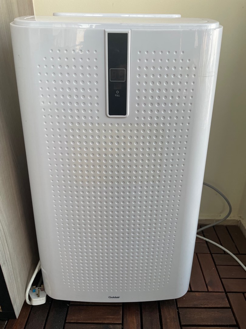 Goldair Portable air conditioner, TV & Home Appliances, Air
