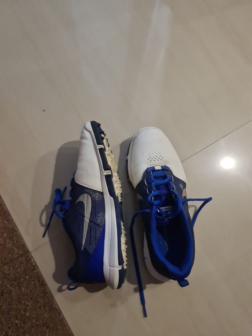 Nike explorer 2024 lea golf shoes
