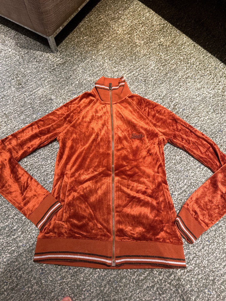 Gucci velvet zip up tracksuit, 名牌, 服裝 Carousell