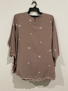(Category: ) located in . Submitted by borahae_preloved (Listing ID 1255700829, Image 1). Description: .