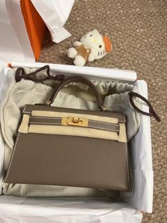 Hermès Kelly 28 HSS Epsom Sellier Rose Azalee & Craie Permabrass Hardware -  Luxury Shopping