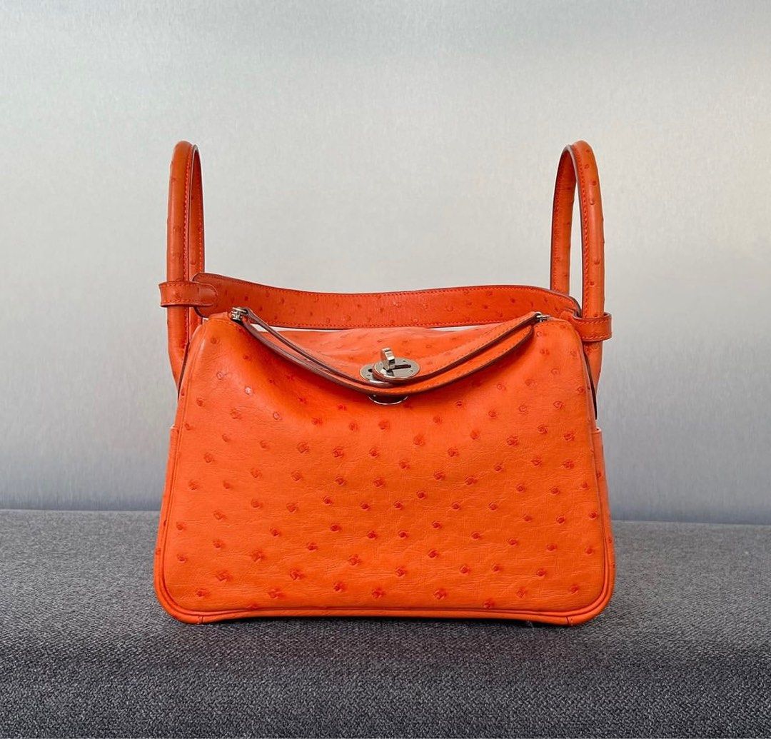 Hermes Lindy 26 Etain GHW, Luxury, Bags & Wallets on Carousell