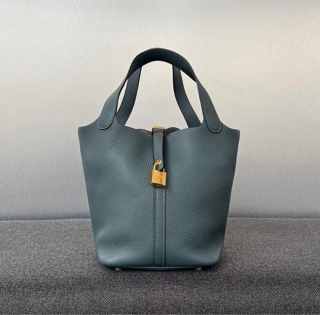 INsTOCK] Picotin 18 Vert Bosphore In Clemence GHW Stamp D, Luxury, Bags &  Wallets on Carousell