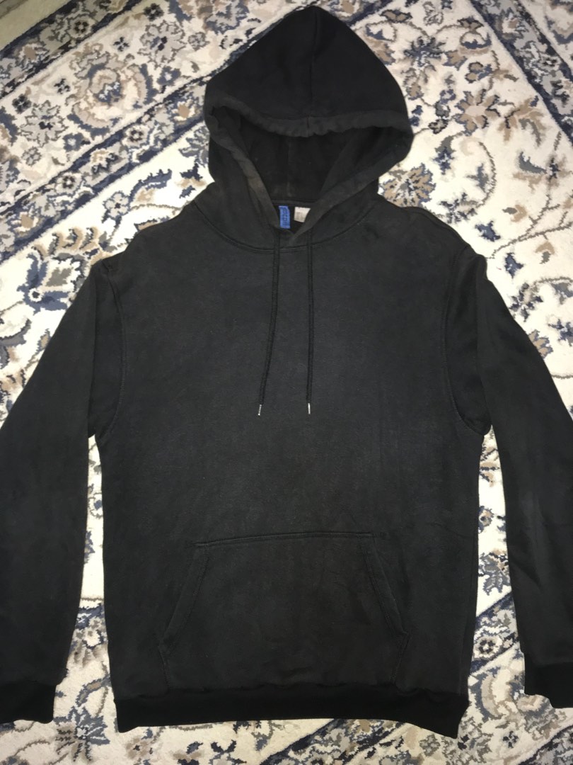 Plain black hoodie h&m sales