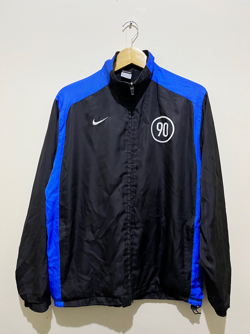Jaket nike T90 tiempo original large Fesyen Pria Pakaian Baju Luaran di Carousell