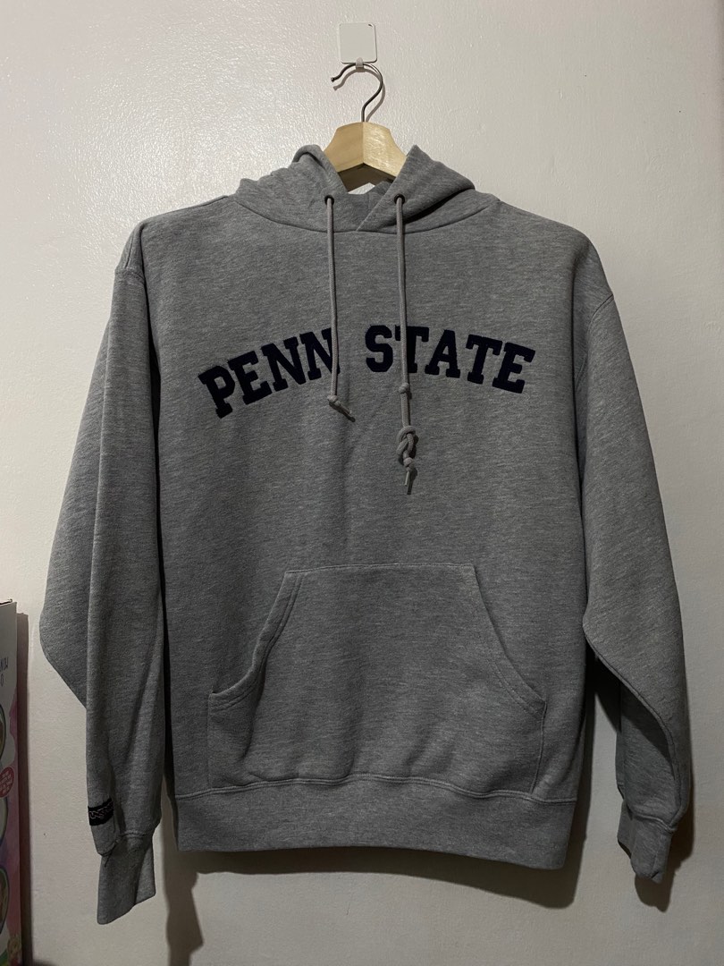 Jansport Hoodie, Men's Fashion, Activewear on Carousell