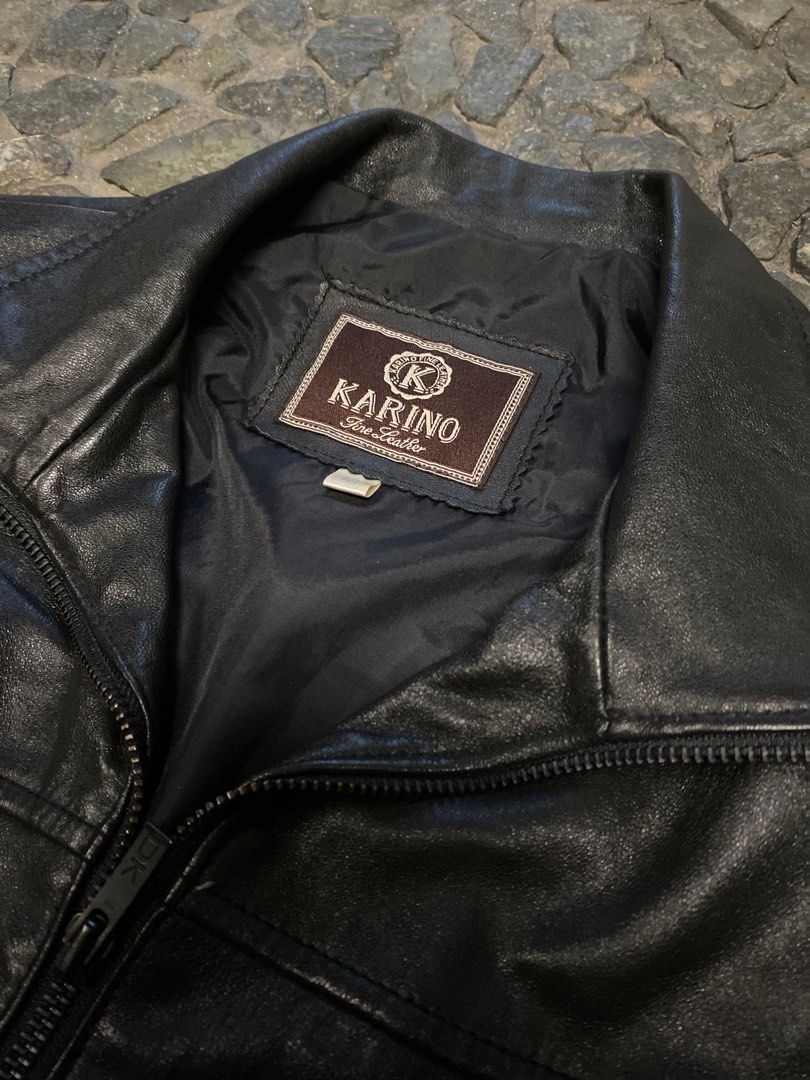 Karino 'Fine Leather' Stand Collar Vest (Category: Vests) located in Taytay. Submitted by cool.cat8 (Listing ID 1255734547, Image 2). Description: Karino Leather Vest ₱650 EXCELLENT CONDITION super nice leather material!! Width: 19" Shoulder width: 15" Length: 24" MOP: GCASH/MAYA/BANK TRANSFER MOD: SHOPEE CHECKOUT/J&T/FLASH.