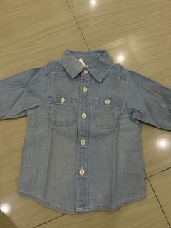 Kemeja bayi