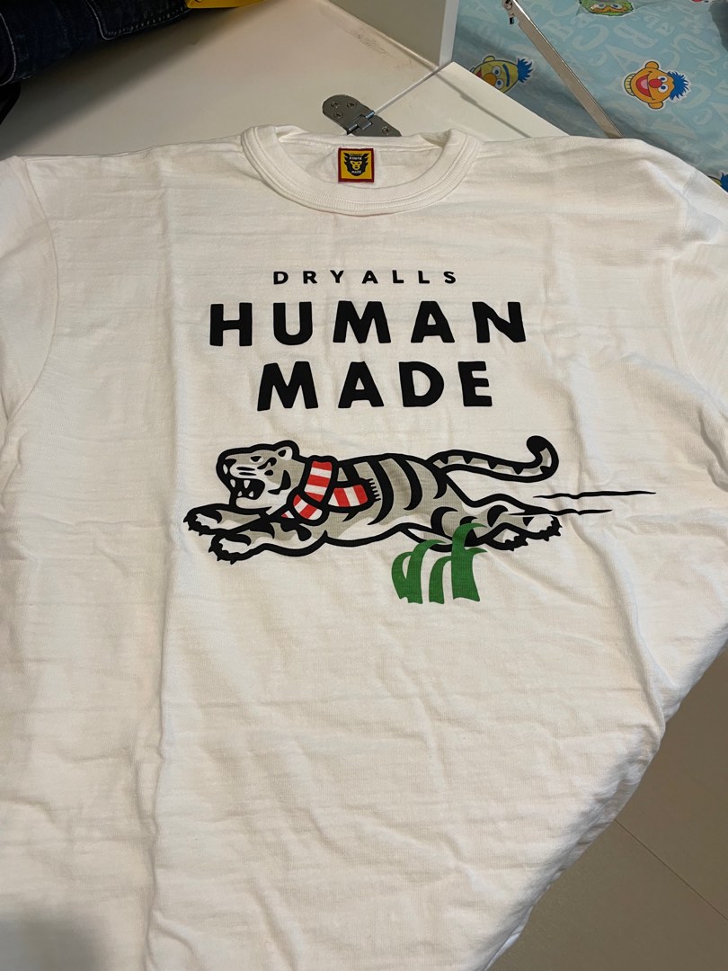 L) Human made White Tiger Graphic tee 2023 Christmas tee brand new