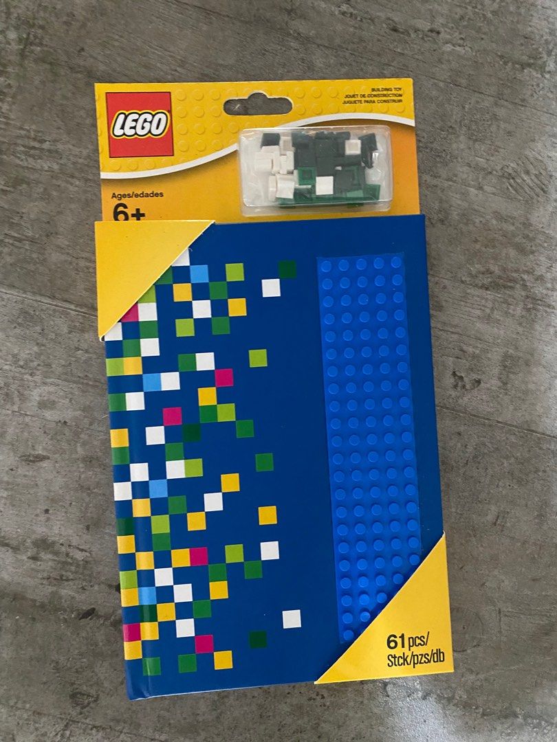 Lego notebook top with studs 2018