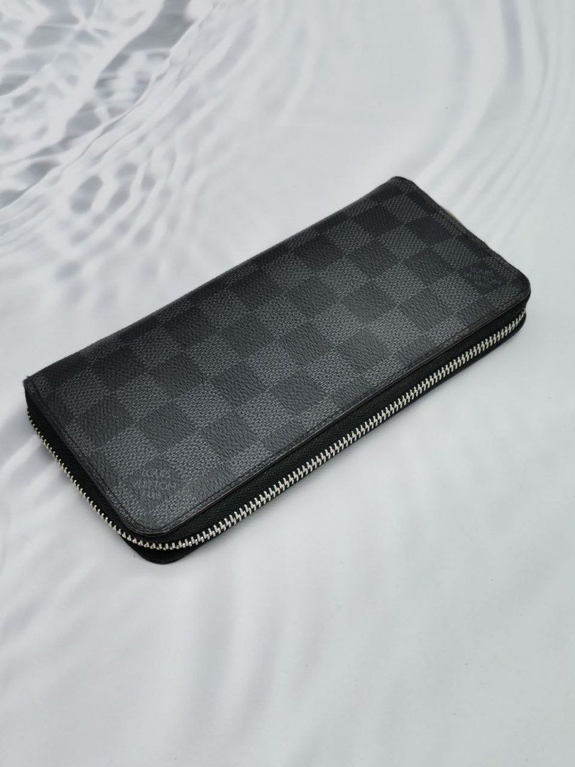 Louis Vuitton Damier Graphite Zippy Wallet Vertical, Grey, One Size
