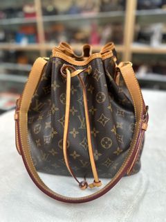 Louis Vuitton Bag VIVA-CITE GM M51163, Luxury, Bags & Wallets on Carousell