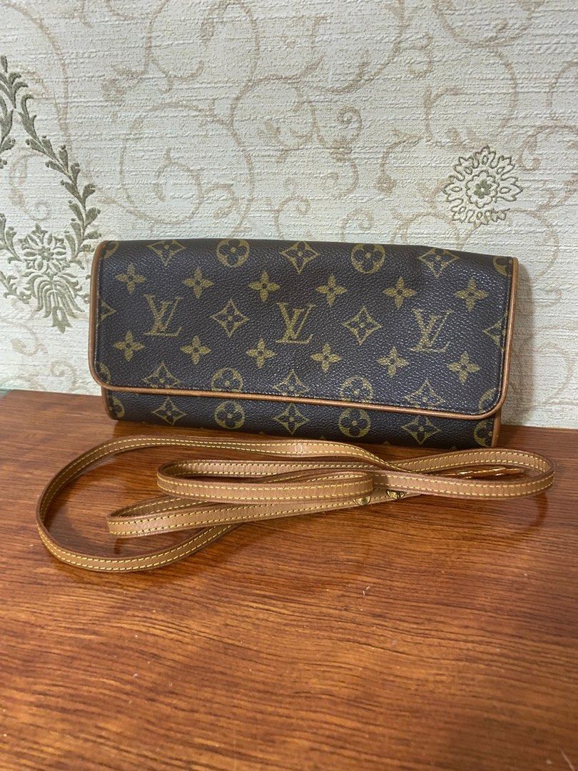 Pochette Twin GM Monogram Canvas Convertible Clutch