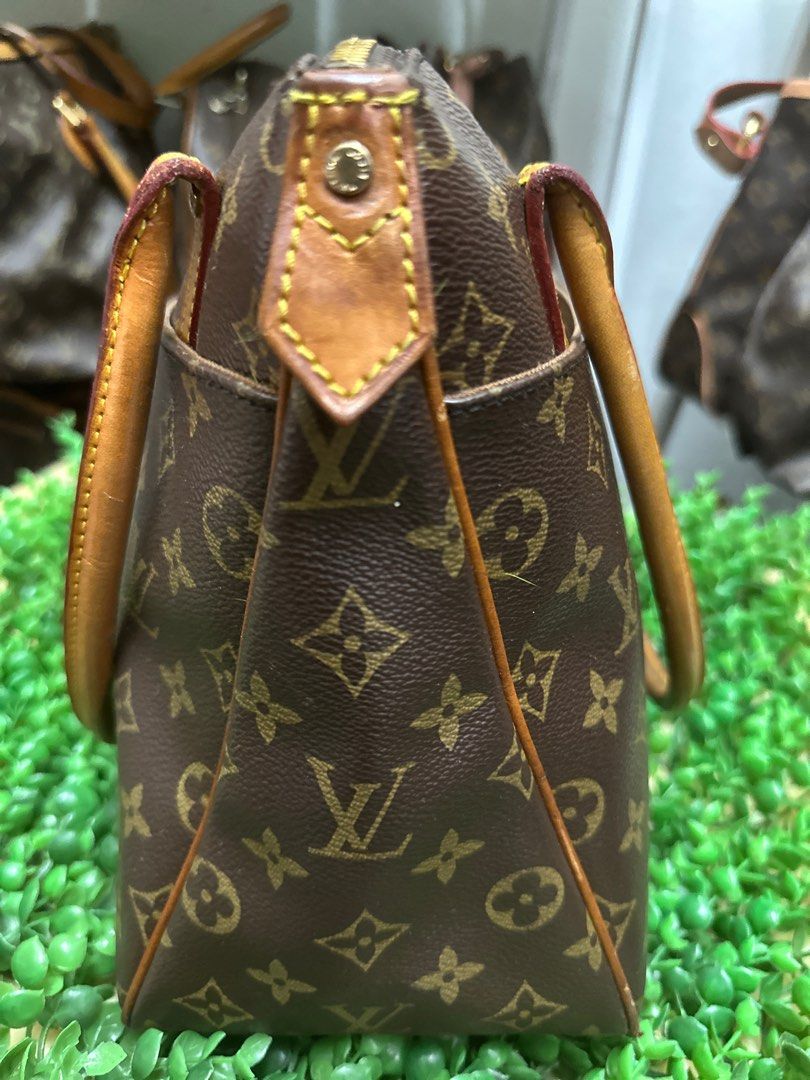 shoulder bag LV leather item bundle Brown