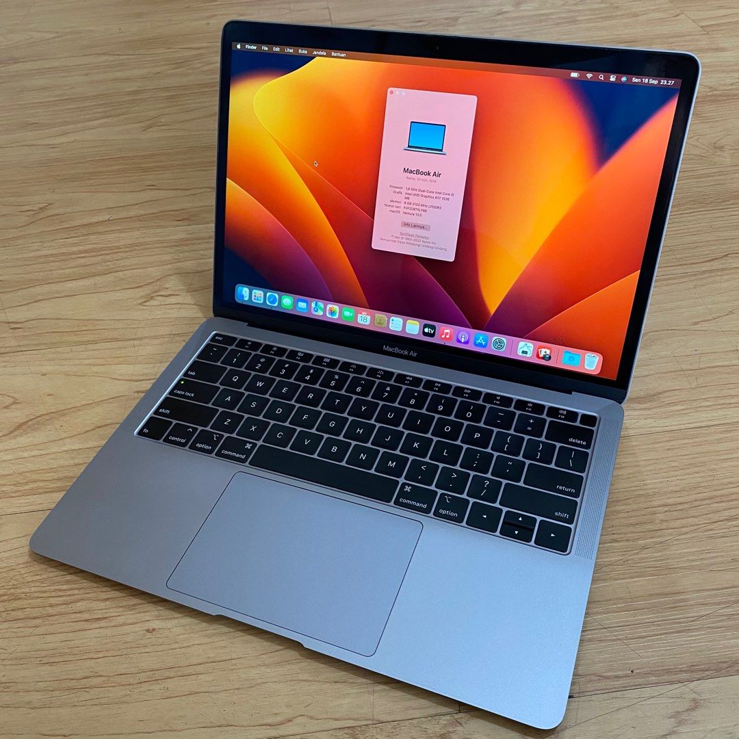Macbook Air 2019 i5 13 inch 8 128