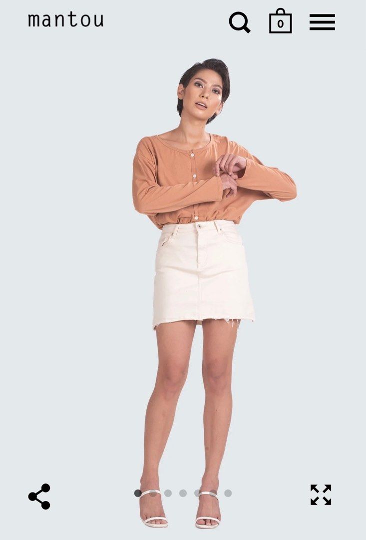Mantou A-Line Cream Mini Skirt (Category: Skirts) located in Manila. Submitted by prebydb (Listing ID 1255650938, Image 1). Description: Regid Denim A-line cream Mini Skirt - bought for 999, already sold out in their website - with built-in shorts! ⭐️ - soft & stretchable fabric - super duper nice Medium: Waist: 26” Hips: 35” Full Length: 15”.