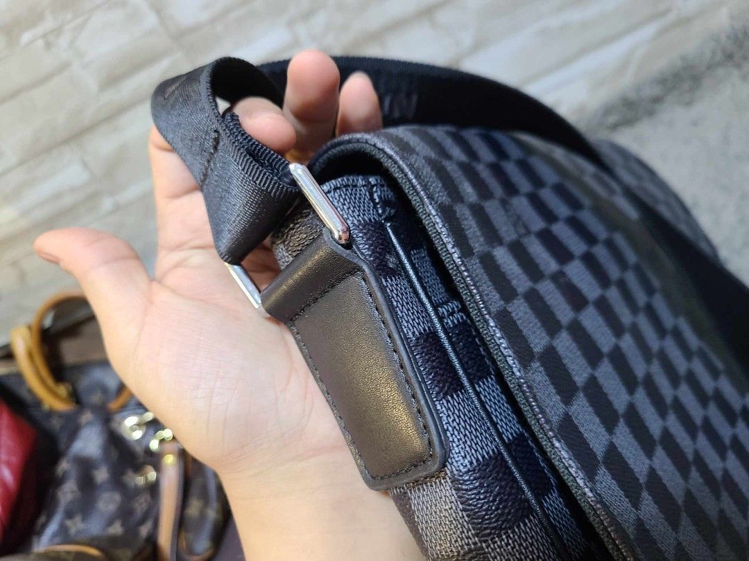 Sacoche noire damier geant messenger Louis Vuitton - Vinted