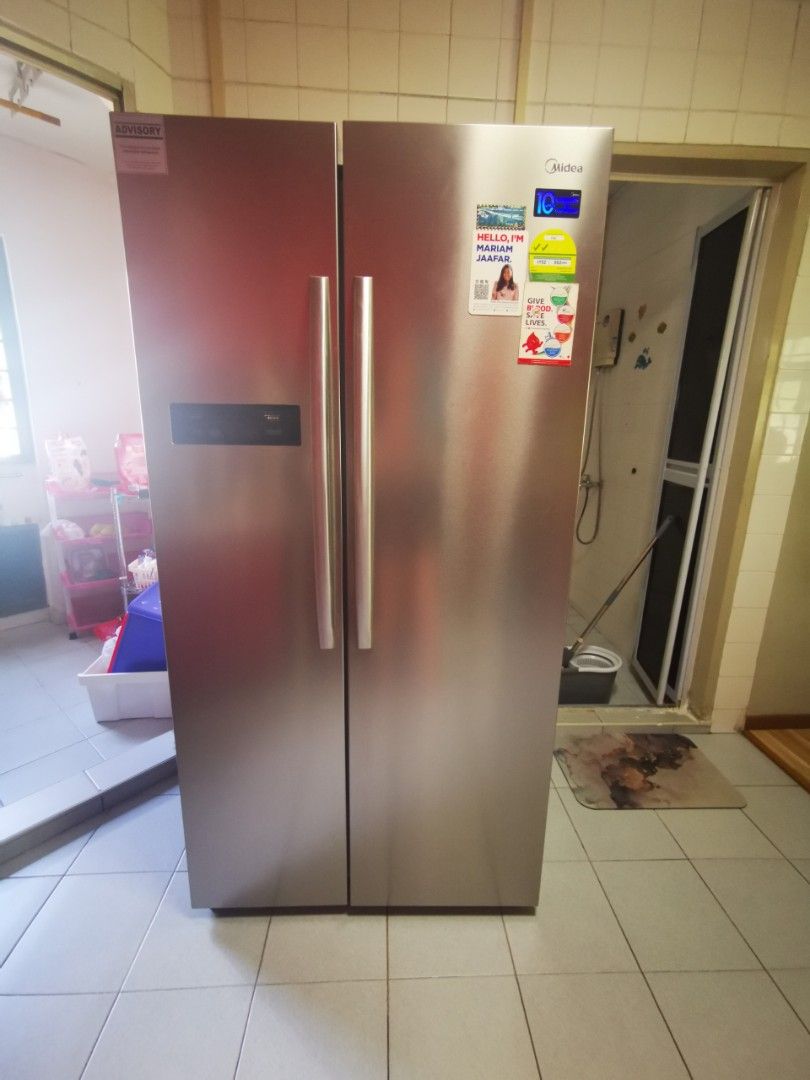 Midea 2 door fridge, TV & Home Appliances, Kitchen Appliances