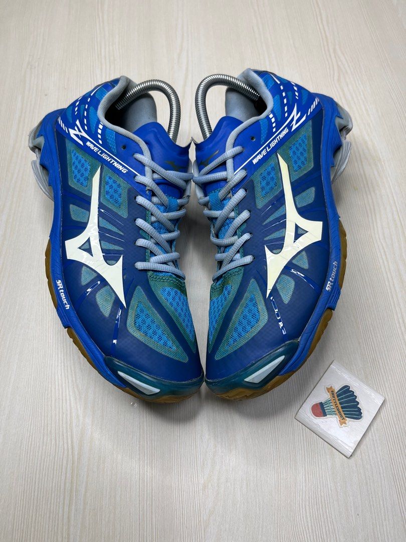 Mizuno wave on sale lightning z blue