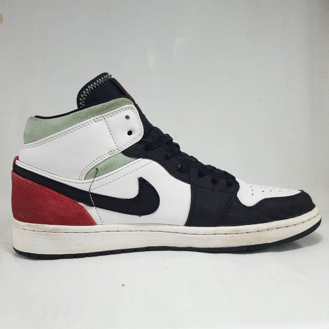 Nike Air Jordan 1 Mid Union 'Red Black Toe', Fesyen Pria, Sepatu