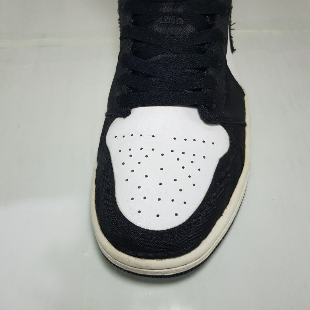 Nike Air Jordan 1 Mid Union 'Red Black Toe', Fesyen Pria, Sepatu