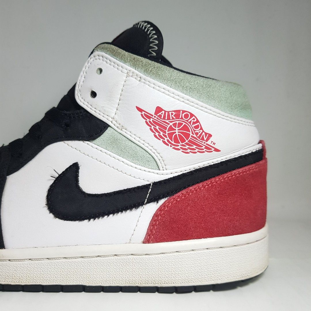 Nike Air Jordan 1 Mid Union 'Red Black Toe', Fesyen Pria, Sepatu