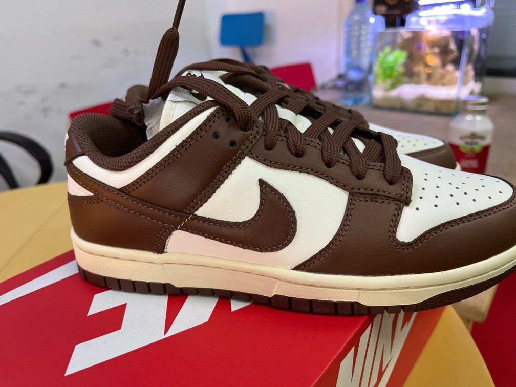 Nike dunk low Cacao wow 朱古力色, 女裝, 鞋, 波鞋- Carousell