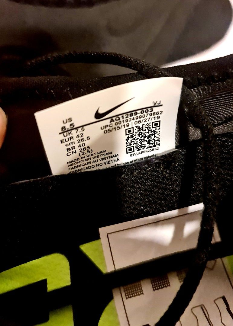 Nike 27 hotsell size 7.5
