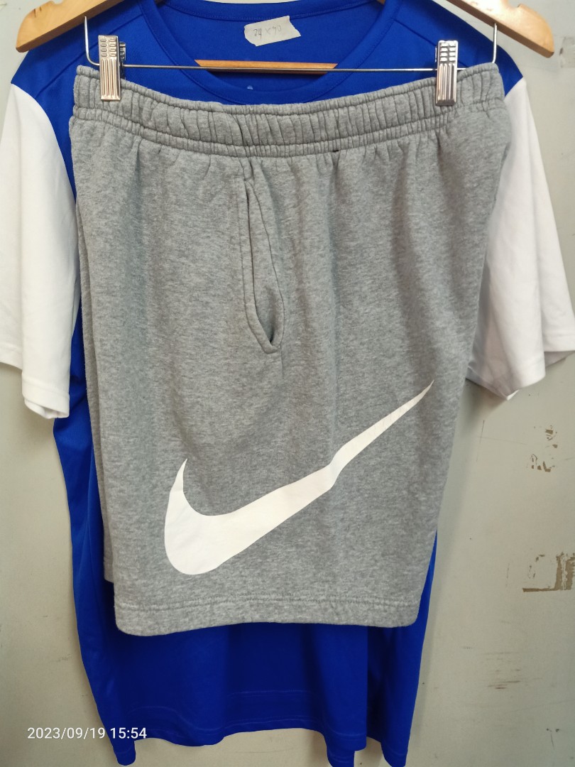 Nike short, Men's Fashion, Bottoms, Shorts on Carousell