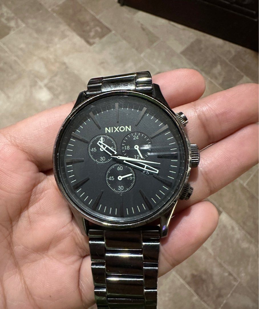 Nixon sentry chrono all gunmetal top