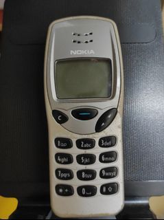 Nokia 手機3310 收藏古董