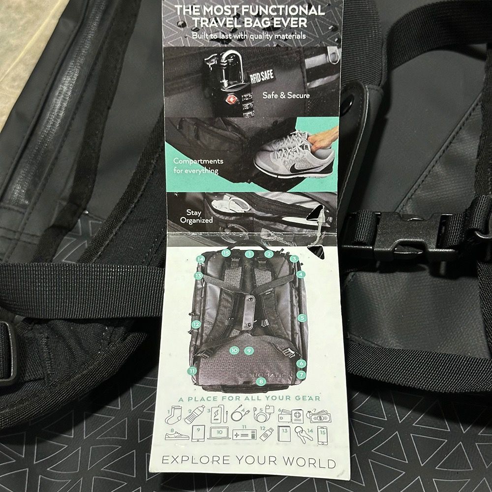 Nomatic Travel Bag 40L + FOC Laundry Bag + FOC Toiletry Bag (Black