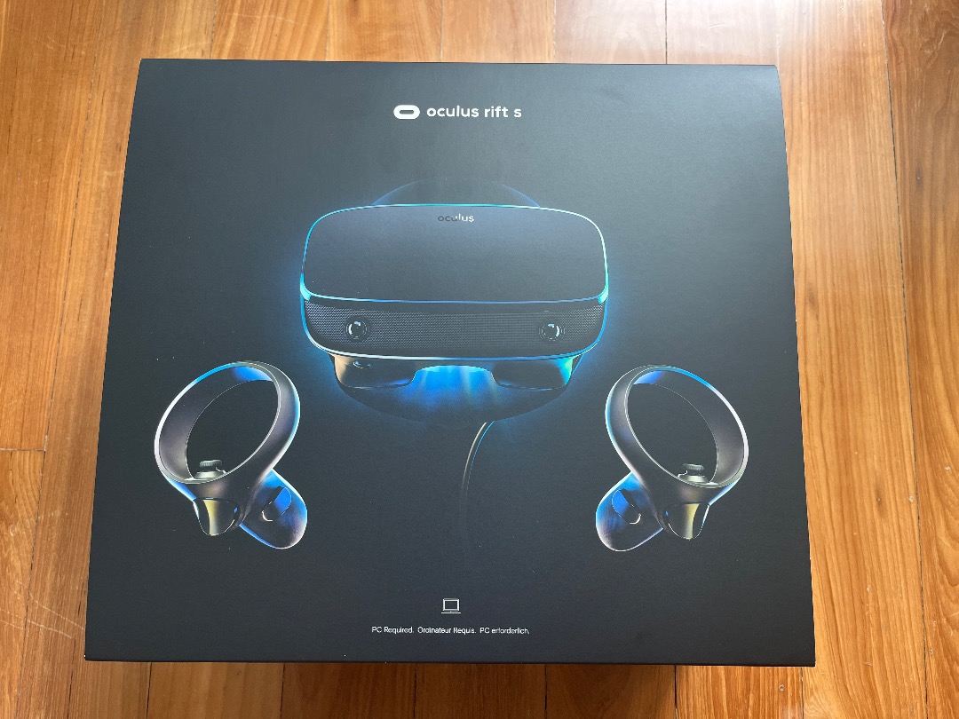 Oculus rift 2025 s in box