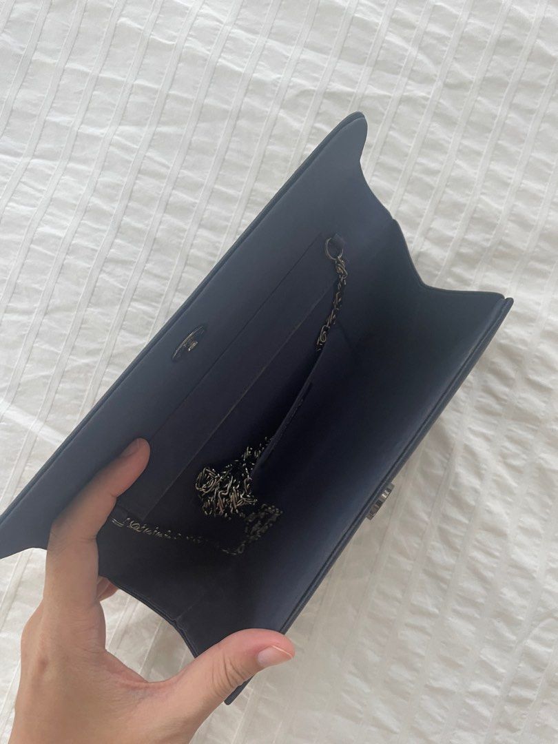 Olga berg navy clutch sales