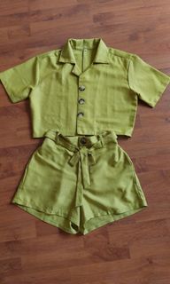 ONE SET LIME CELANA PENDEK