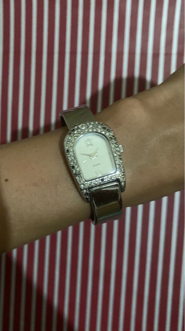 Paolo gucci clearance watch worth