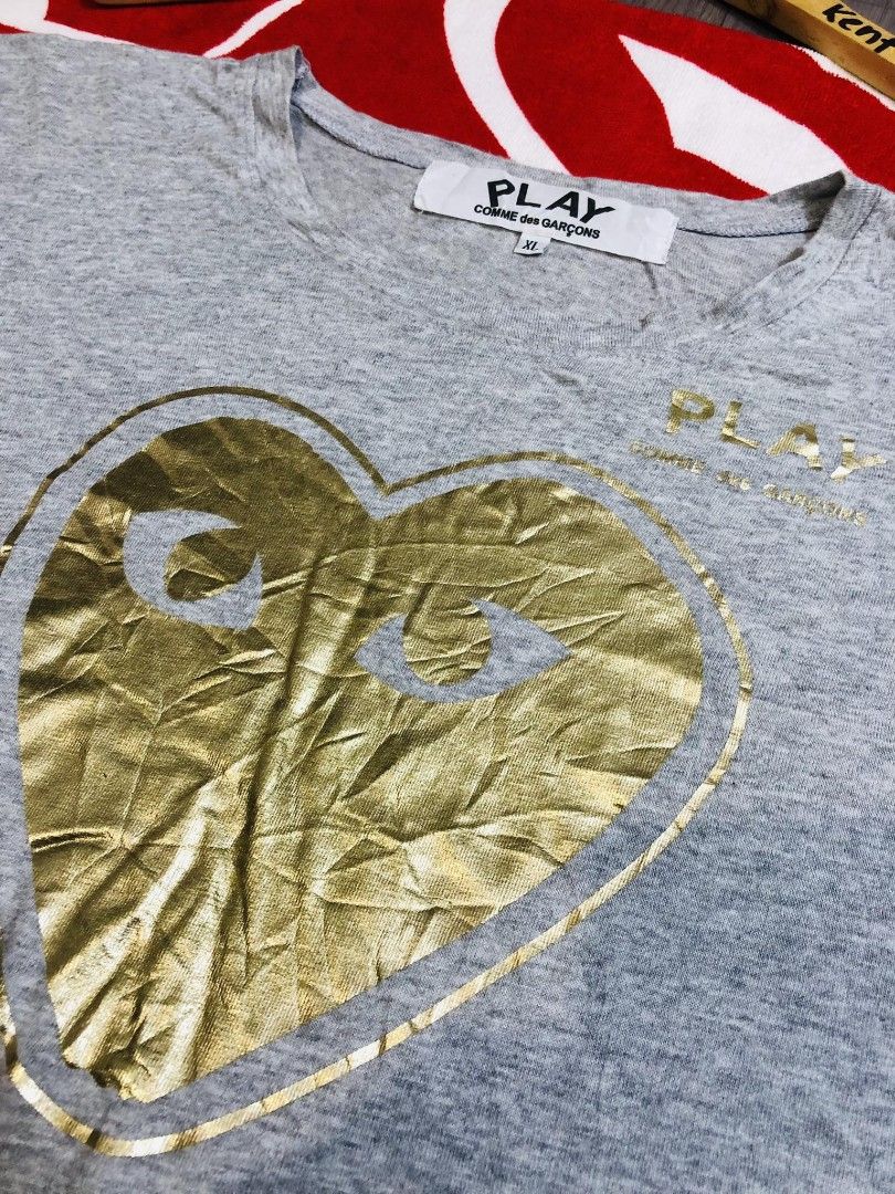 Play CDG Womens Boxy Tee (Category: Shirts) located in Manila. Submitted by kenthrift2000 (Listing ID 1255717112, Image 2). Description: Play CDG Women Boxy typeTee Dimensions: 22.5x25 Needs Wash Freeship.