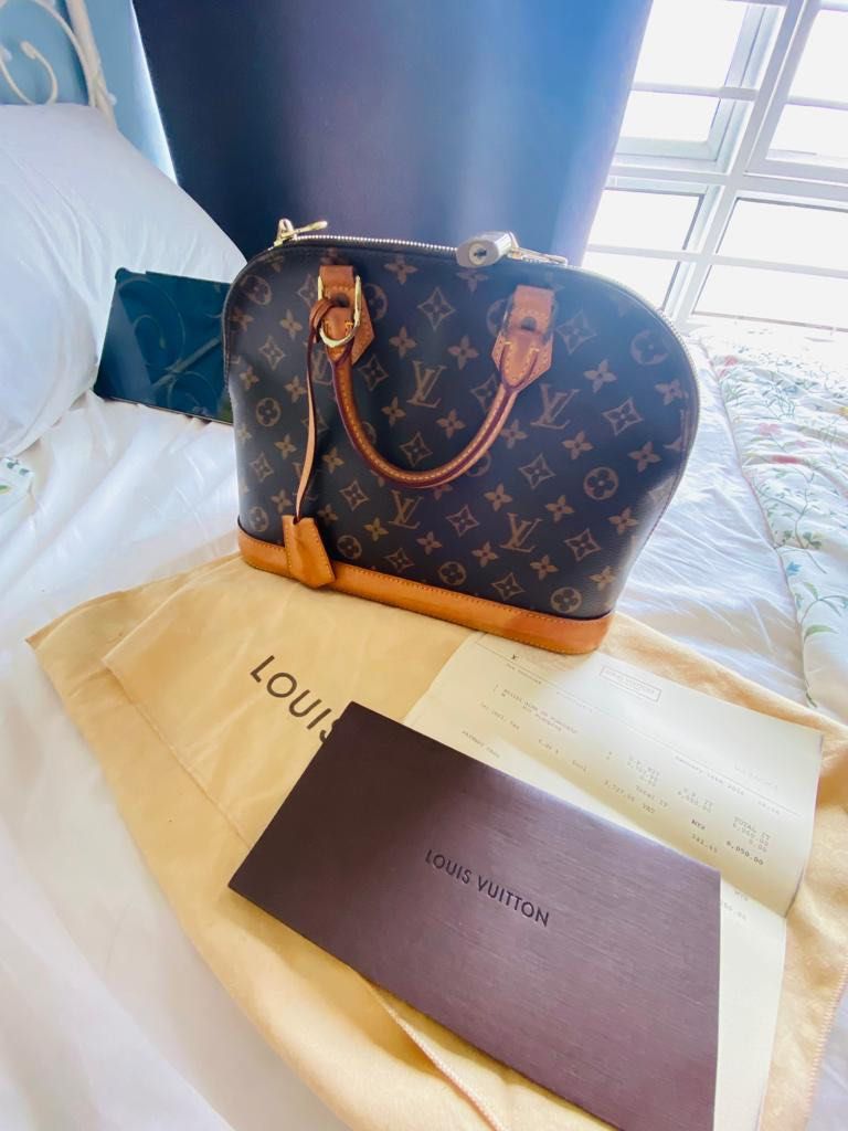 Pre love Original from boutique LV Alma Monogram
