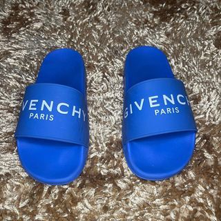 Pre Owned Authentic GIVENCHY Slides Size 39