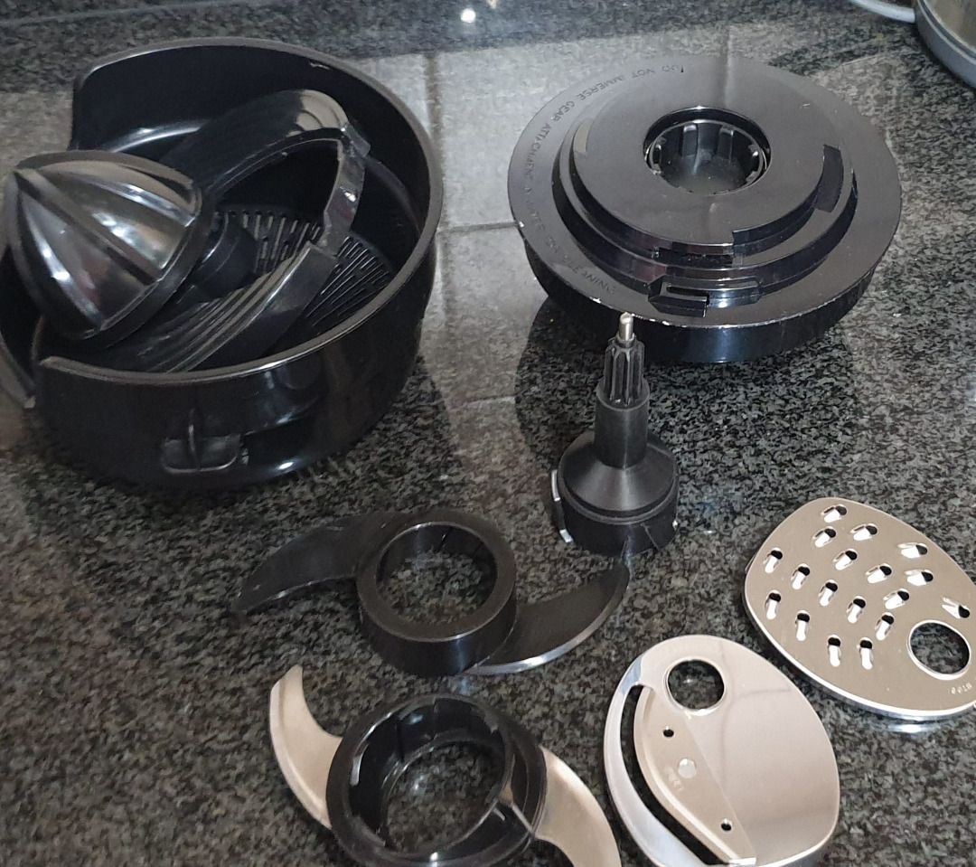 PREETHI MIXER COSMO 750W, TV & Home Appliances, Kitchen Appliances ...