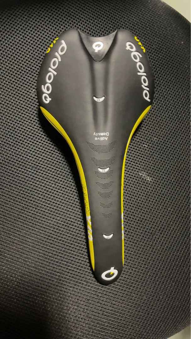 Prologo saddle, Sports Equipment, Bicycles & Parts, Parts & Accessories