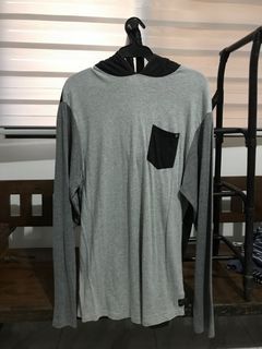 Quicksilver sweater