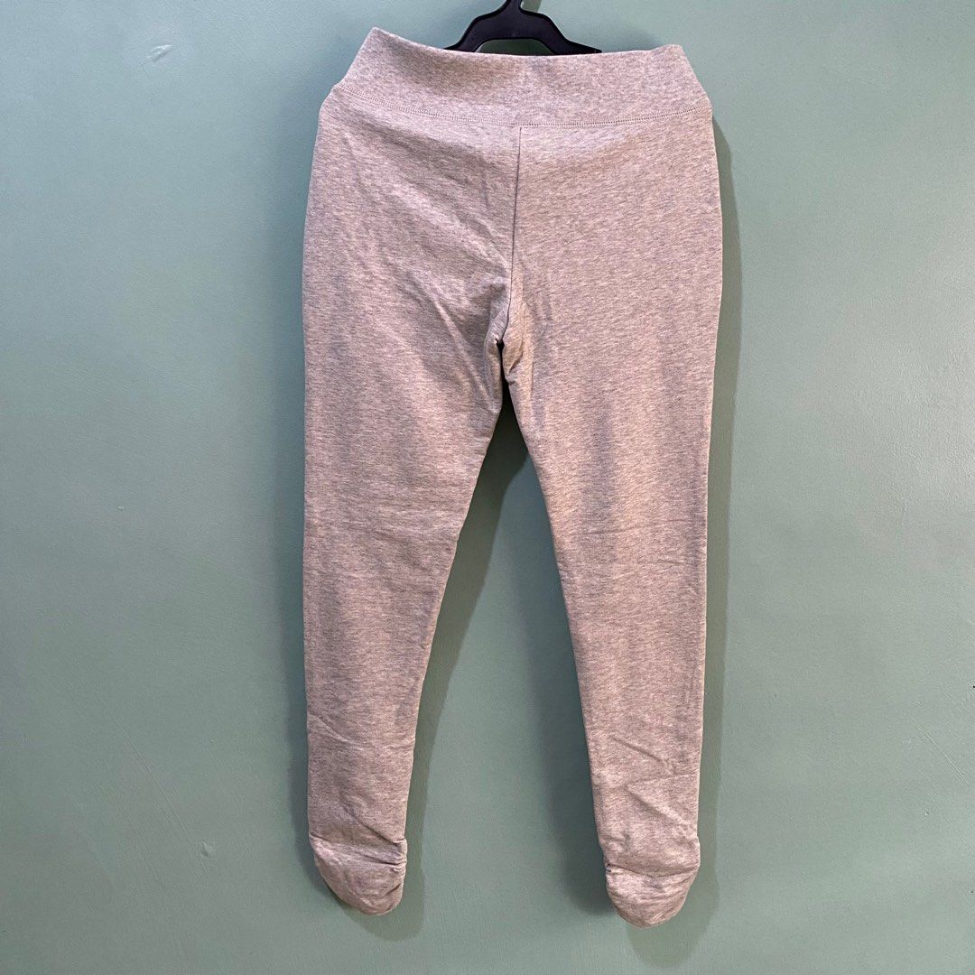 Ralph Lauren Leggings (Category: Other Bottoms) located in Bulacan. Submitted by jamjam_22 (Listing ID 1255591932, Image 2). Description: authentic can fit to medium too.