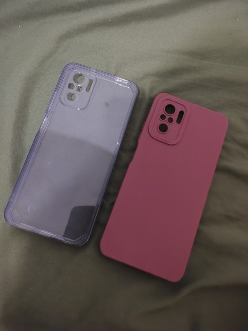 Redmi Note 10 Silicon Cases and Tempered Glass (Category: Other Mobile & Gadget Accessories) located in Manila. Submitted by beeeee. (Listing ID 1255627756, Image 2). Description: Redmi Note 10 Tempered Glass Redmi Note 10 Silicon Case (2) Silicon cases - maroon and transparent gray (1) Tempered glass for Redmi Note 10 Reason for selling: Not using my Redmi Note 10 anymore BUYER MUST PAY FOR DELIVERY FEE.