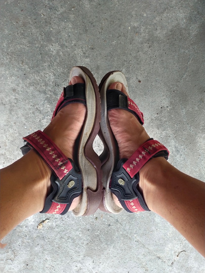 Sandal gunung teva online