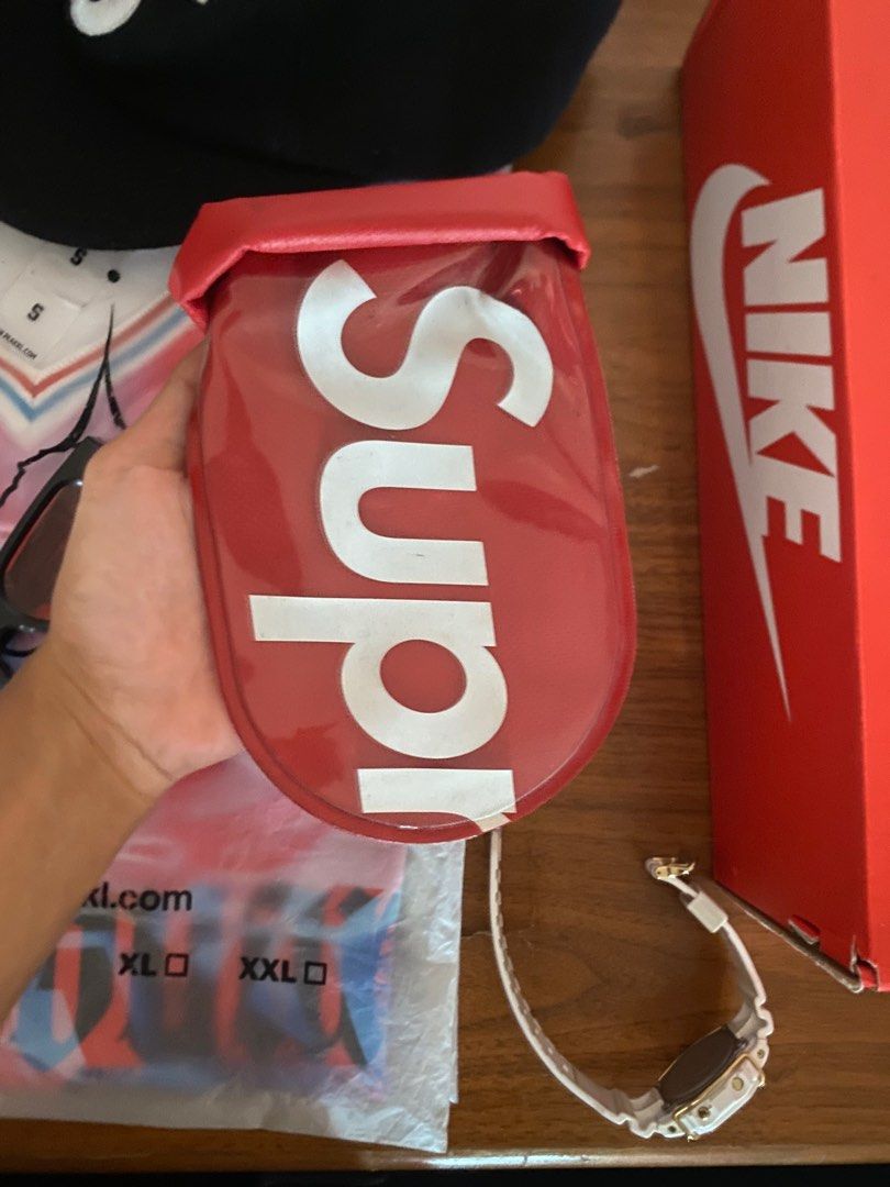 Supreme x sealine online